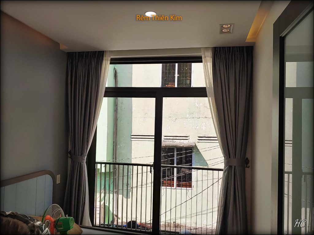 Rem cua Long Thanh, Công trình nhà phố rèm vải 2 lớp. 5 z3167121722692 c7b31399e0a9673b4899679b2161acf5