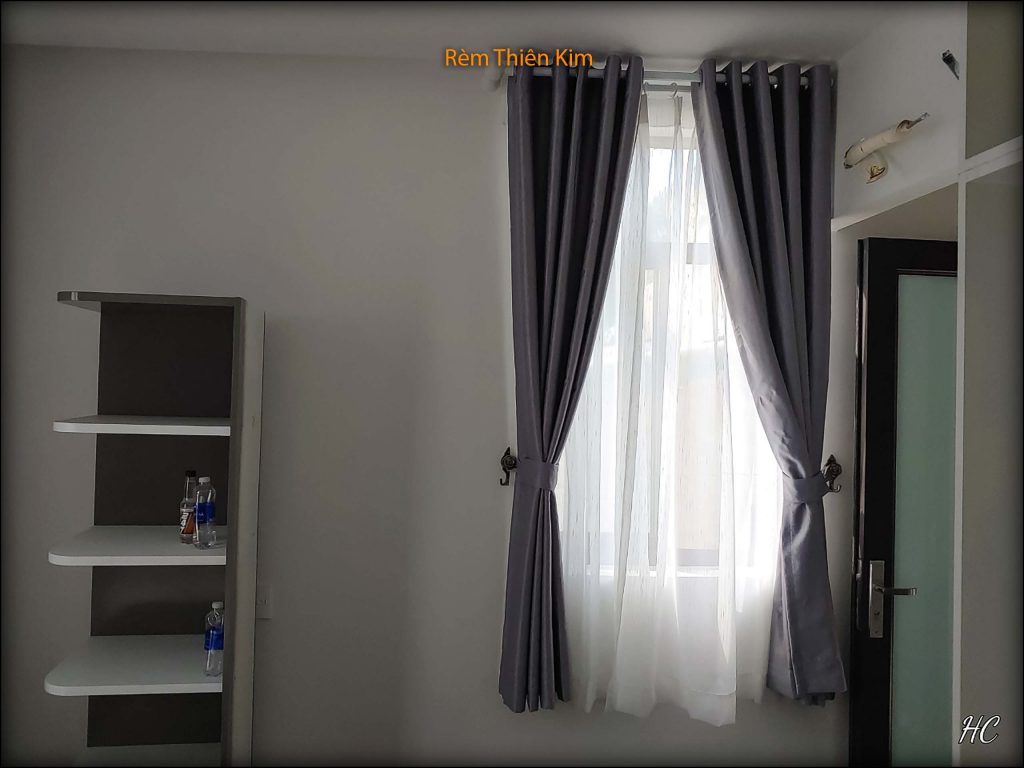 Rem cua Long Thanh, Công trình nhà phố rèm vải 2 lớp. 10 z3167121735976 9556a7ffa59bc6d5d61a5e11de701dea