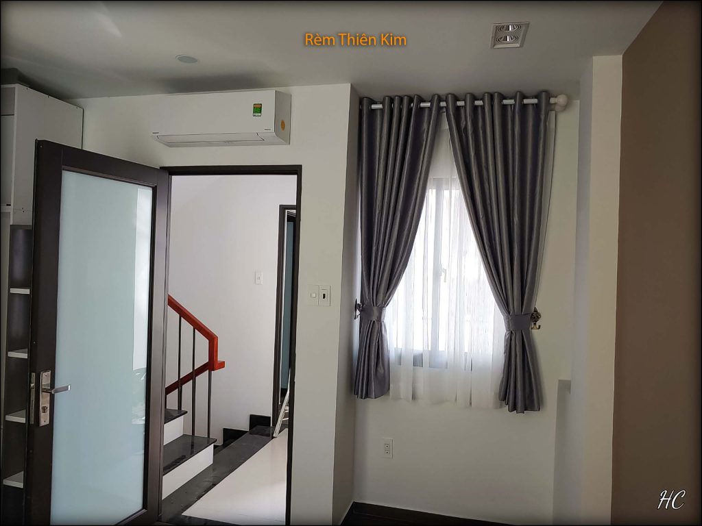 Rem cua Long Thanh, Công trình nhà phố rèm vải 2 lớp. 14 z3167121747245 470e195779957bb3618a0070aaea60ea