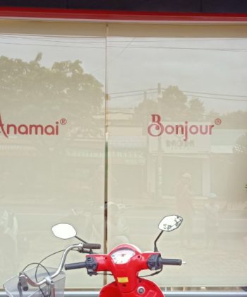 Alternative view of Rèm Cuốn Trơn In Logo Cho Showroom & Cửa Hàng Tại Long Thành | Rèm Cửa Long Thành