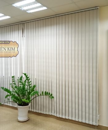 Rèm Lá Dọc Văn Phòng Nhơn Trạch 3, Đồng Nai | Chống Nắng, Điều Chỉnh Ánh Sáng | Rèm Cửa Long Thành 250724 6 24 z4191758736077 25c5c3809836ea7119fbcdd23b55354b