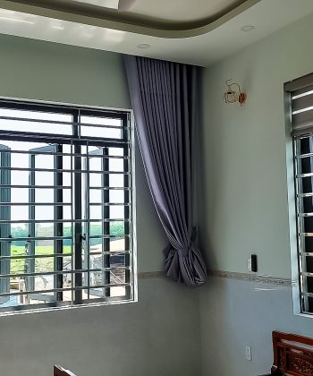Rem cua o Long Thanh 231016 rem biet thu 02