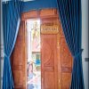 man cua Long Thanh rem vai gam 1 mau hoa van noi 05