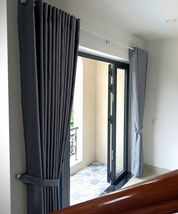 Alternative view of Rèm Cửa Long Thành 251021, Đồng Nai