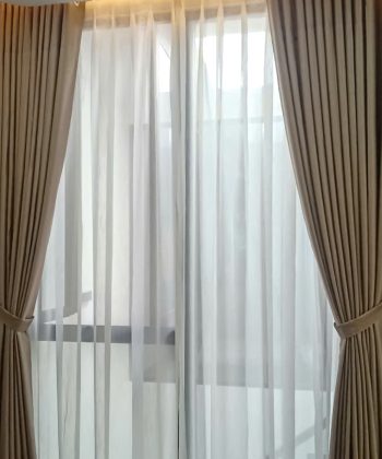 rem cua 2 lop phong ngu 43