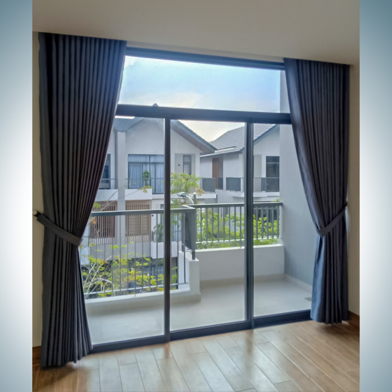 Lắp Đặt Rèm Cửa Lộc An Long Thành Nhơn Trạch Đồng Nai | Cửa Hàng Rèm cửa Long Thành 5 Lắp Đặt Rèm Cửa Lộc An Long Thành Nhơn Trạch Đồng Nai | Cửa Hàng Rèm cửa Long Thành - Ảnh 4