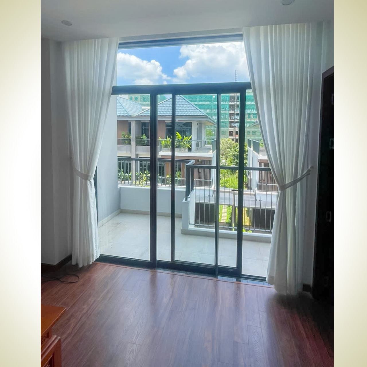 Lắp Đặt Rèm Cửa Long Thành Nhơn Trạch Đồng Nai - Thi Công Rèm Biệt Thự Cao Cấp - Rèm cửa Âm Trần 7 Lắp Đặt Rèm Cửa Long Thành Nhơn Trạch Đồng Nai - Thi Công Rèm Biệt Thự Cao Cấp - Rèm cửa Âm Trần - Ảnh 6